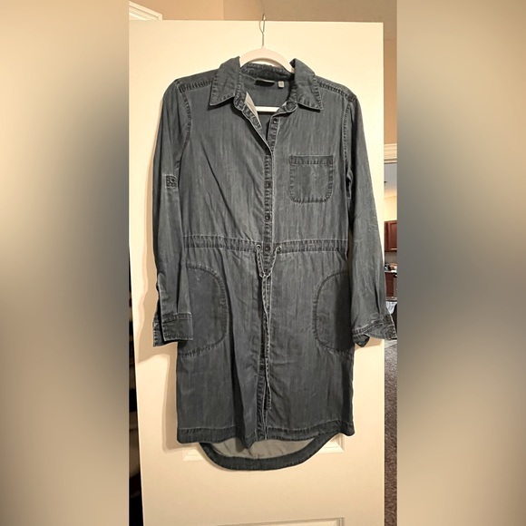 athleta denim dress Athleta Denim Dress Women's size XXS Blue Long sleeve button up Pockets